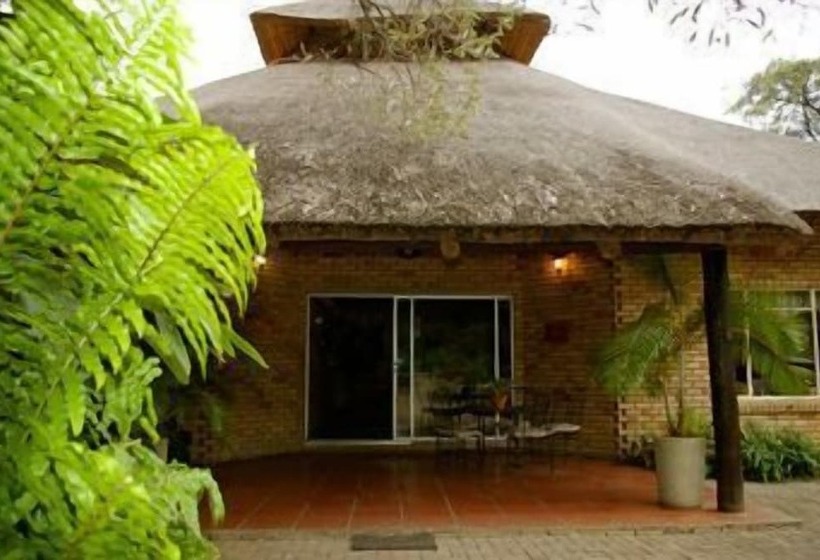 هتل Matumi Game Lodge