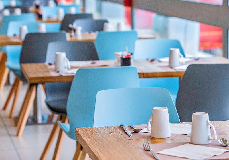 Fotos del hotel Mercure Paris Vaugirard Porte De Versailles:  16