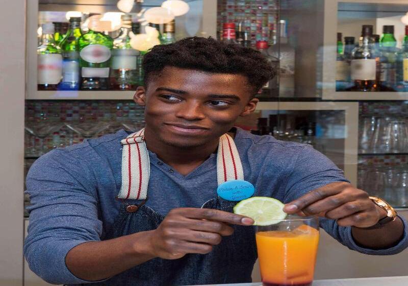 Fotos del hotel Mercure Paris Vaugirard Porte De Versailles:  19