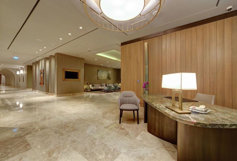 هتل Mersin Hiltonsa