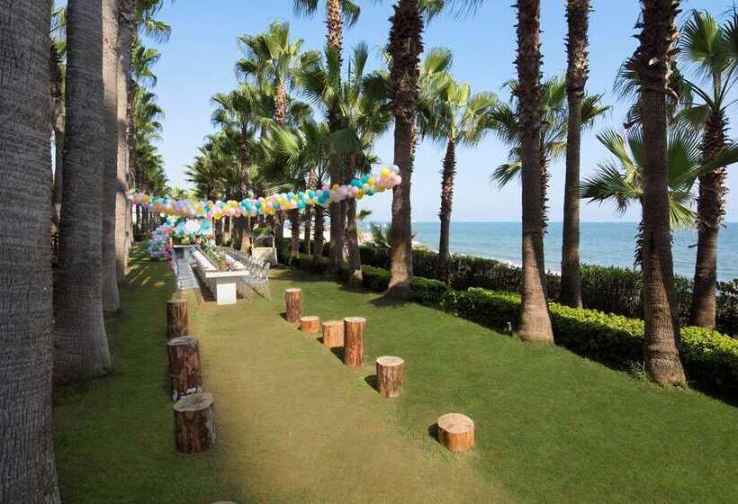 هتل Mersin Hiltonsa