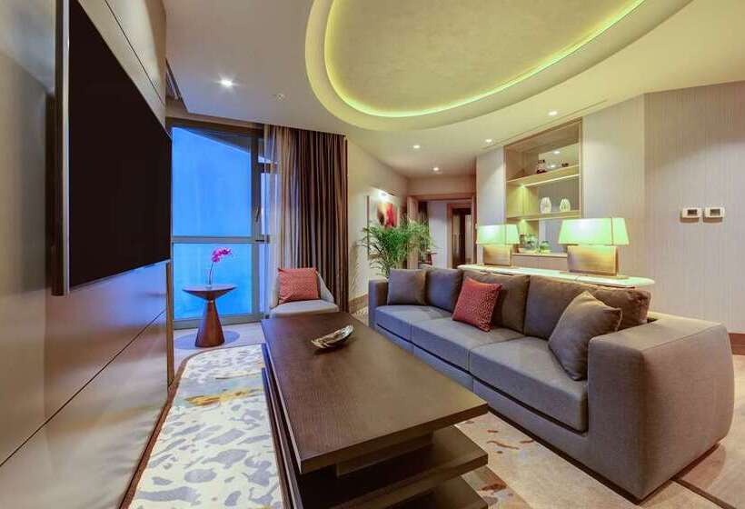 هتل Mersin Hiltonsa