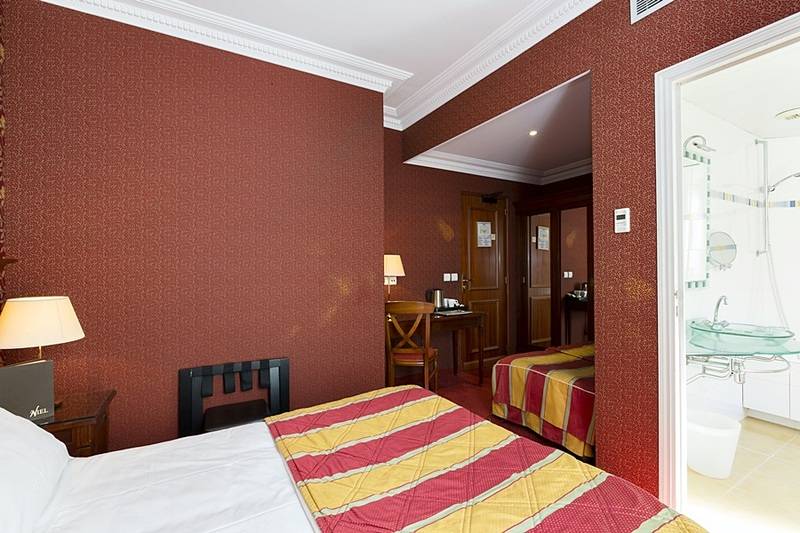 Fotos del hotel Elysees Niel:  3