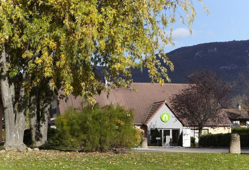 בית מלון כפרי Campanile Grenoble Nord   Moirans Voreppe