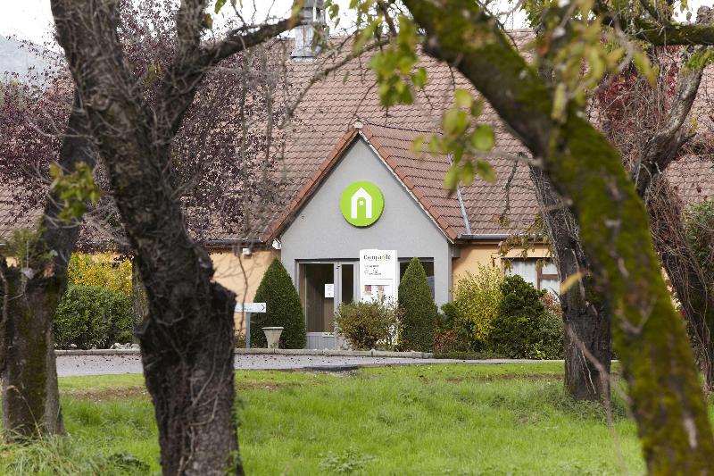 בית מלון כפרי Campanile Grenoble Nord   Moirans Voreppe