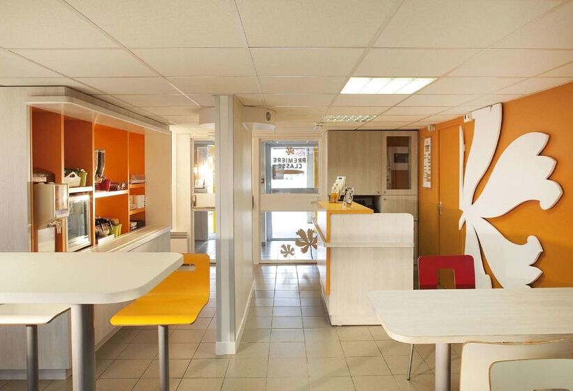 هتل Premiere Classe Villepinte Centre   Parc Des Expositions