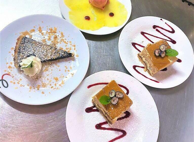 ホテル Restaurant Kyriad de Péronne
