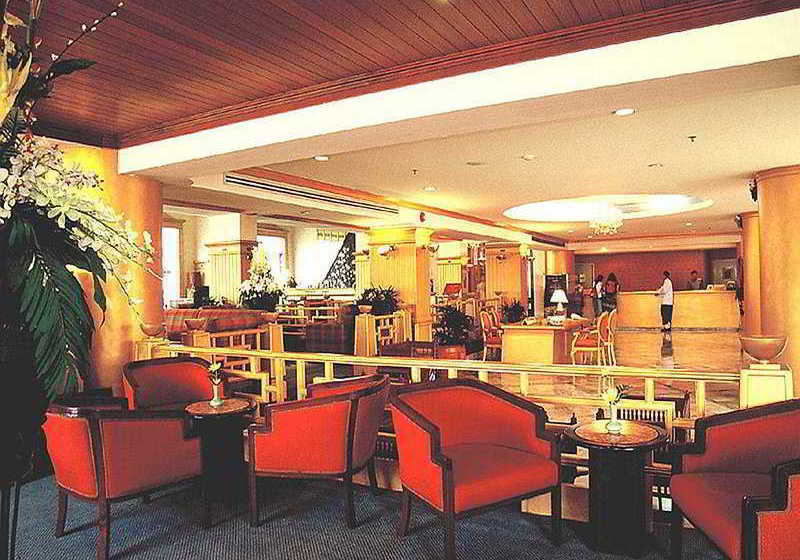 فندق Uthong Inn