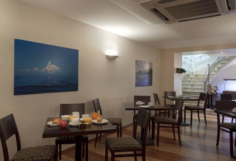 Fotos del hotel Verlain:  10