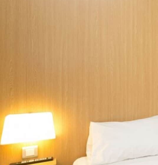 إقامة B&b Hotel Grenoble Centre Verlaine