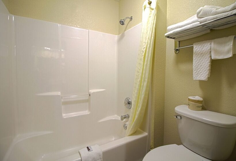 Geneva Motel Inn