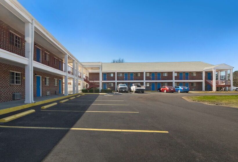 ホテル Americas Best Value Inn Edenton