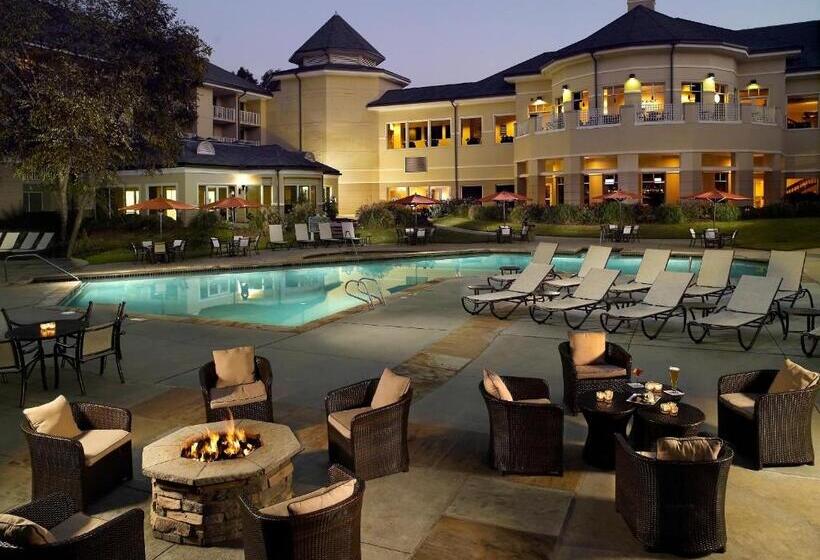 Отель Atlanta Evergreen Lakeside Resort