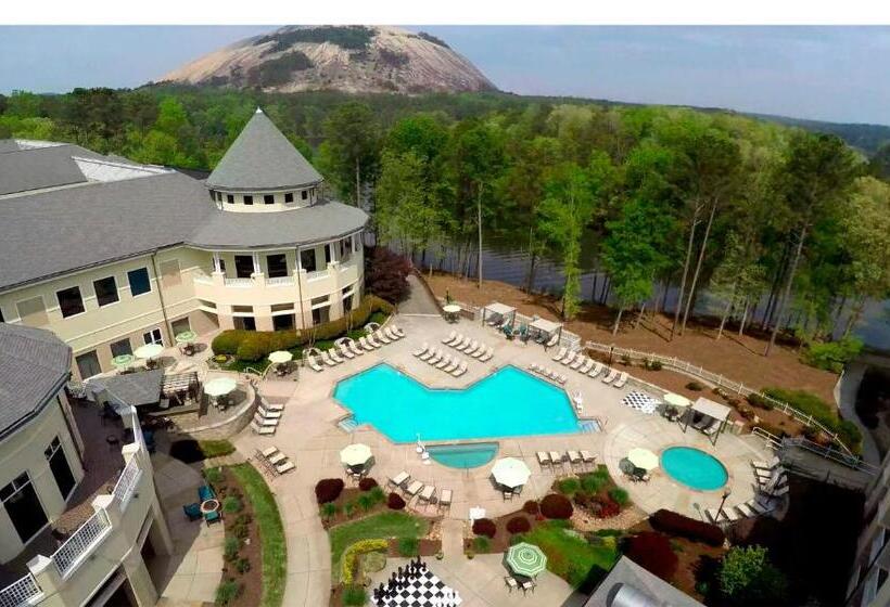 ホテル Atlanta Evergreen Lakeside Resort