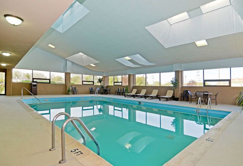 酒店 Americinn By Wyndham Woodstock Il