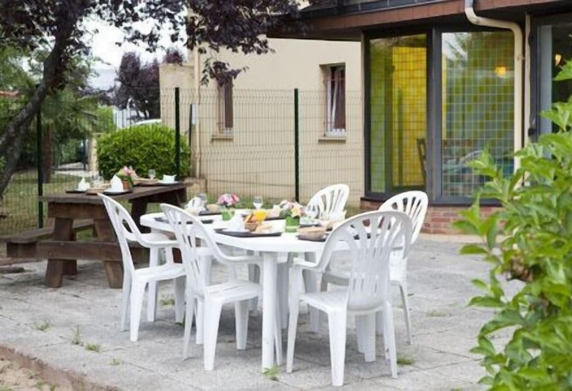 هتل Boreve Nevers Nord Varennes Vauzelles