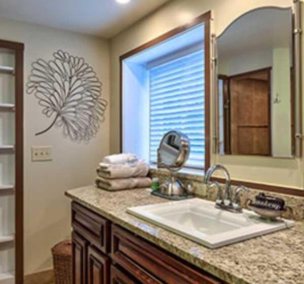 فندق Cedar Crest Inn