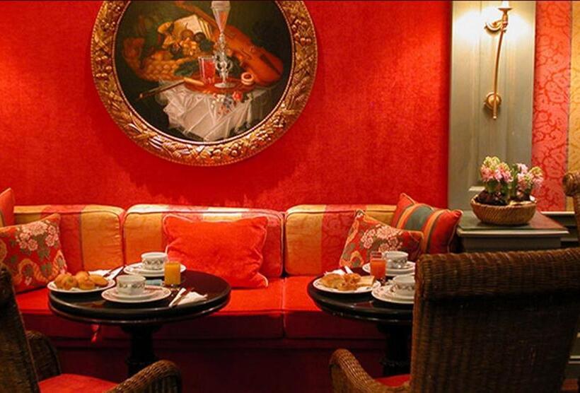 Fotos del hotel Chambiges Elysées:  9