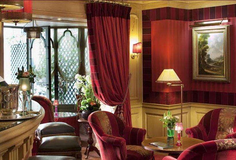 Fotos del hotel Chambiges Elysées:  43