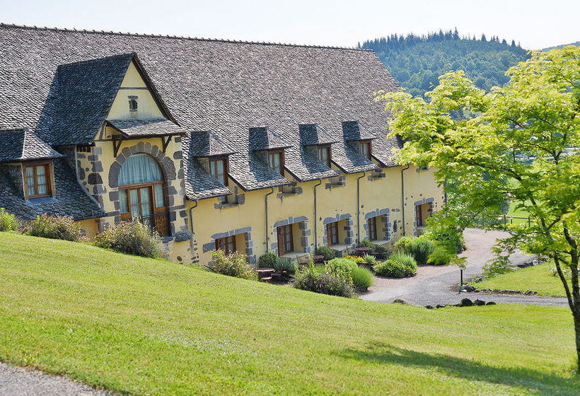 فندق Château De Salles