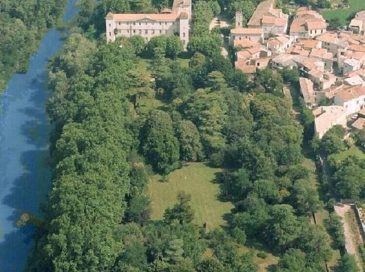 Отель Château De Lignan