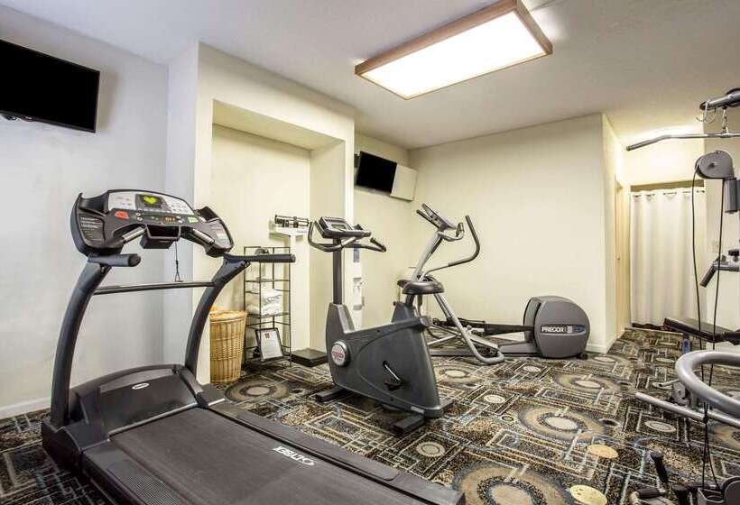 فندق Clarion Inn & Suites Aiken South