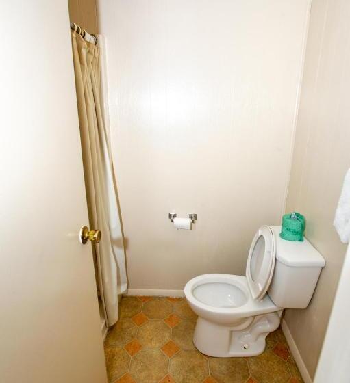 ホテル Coach House Inn