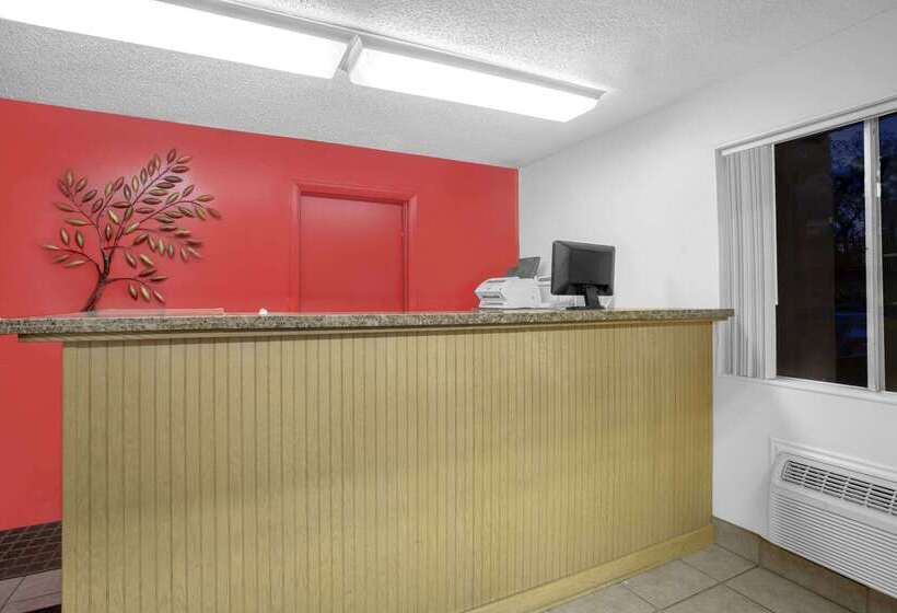 هتل Days Inn By Wyndham Elko