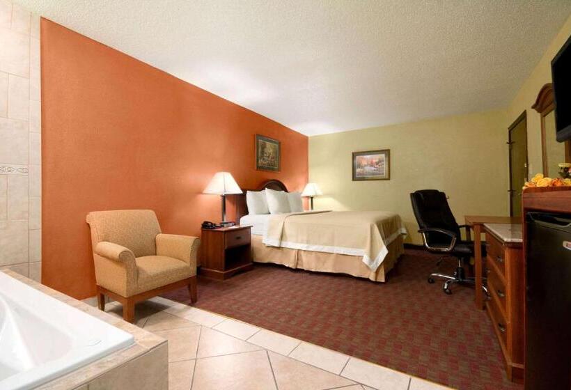 هتل Days Inn By Wyndham Jacksonville Nc