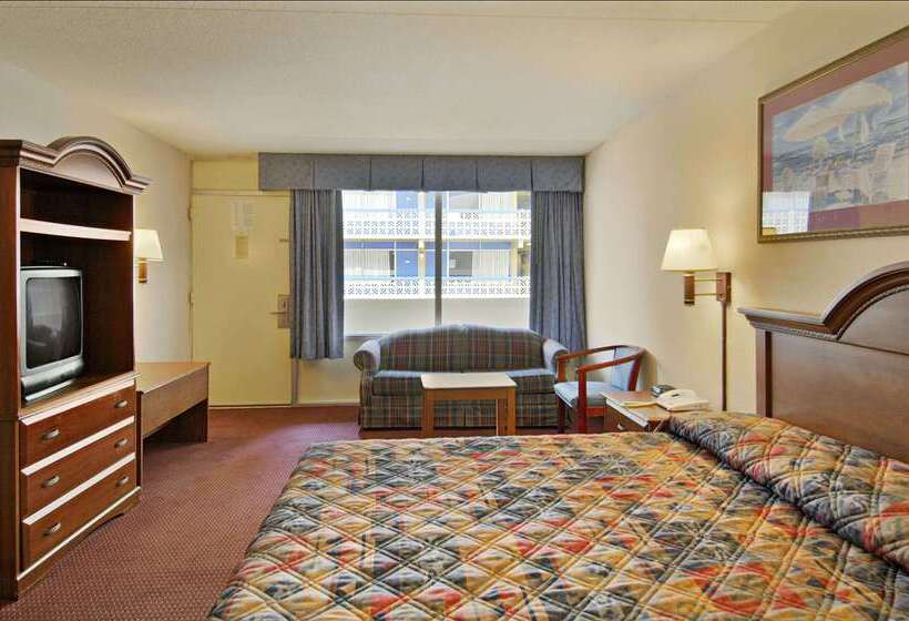 Hotel Days Inn By Wyndham Myrtle Beachbeach Front