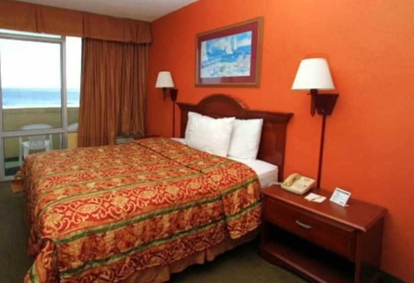 Hotel Days Inn By Wyndham Myrtle Beachbeach Front