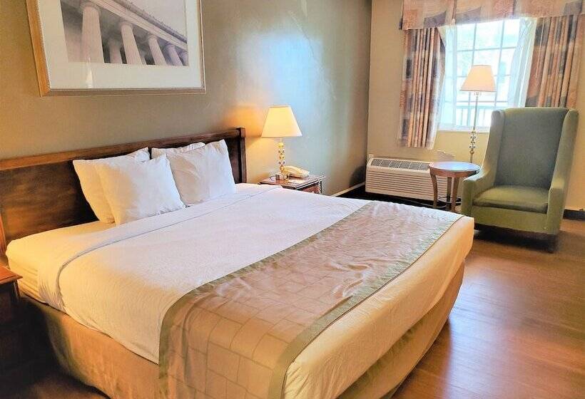 호텔 Days Inn By Wyndham Towson