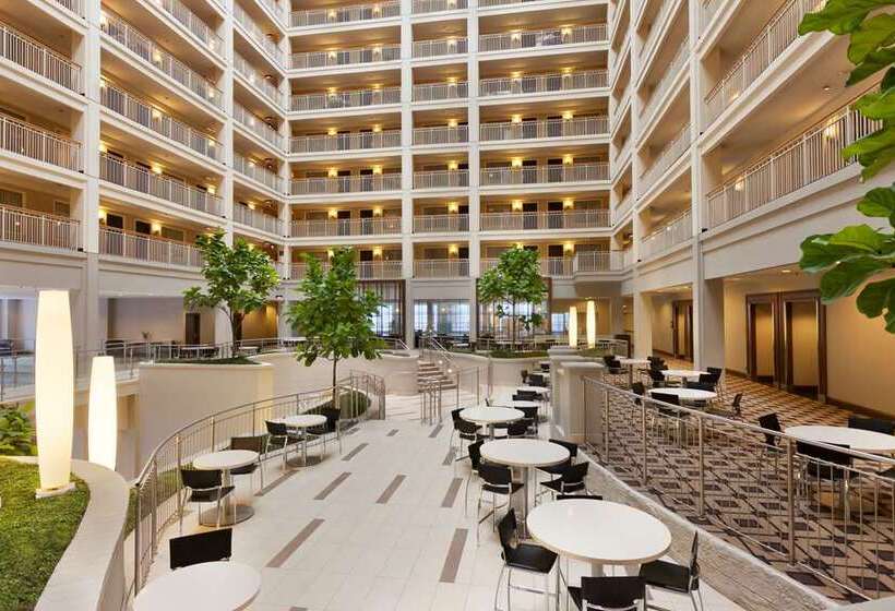 هتل Embassy Suites By Hilton Chicago Downtown River North