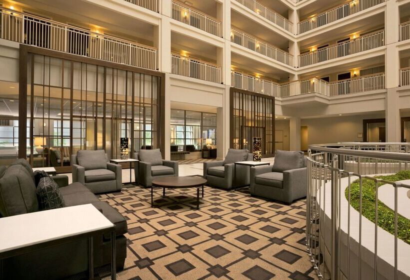 هتل Embassy Suites By Hilton Chicago Downtown River North