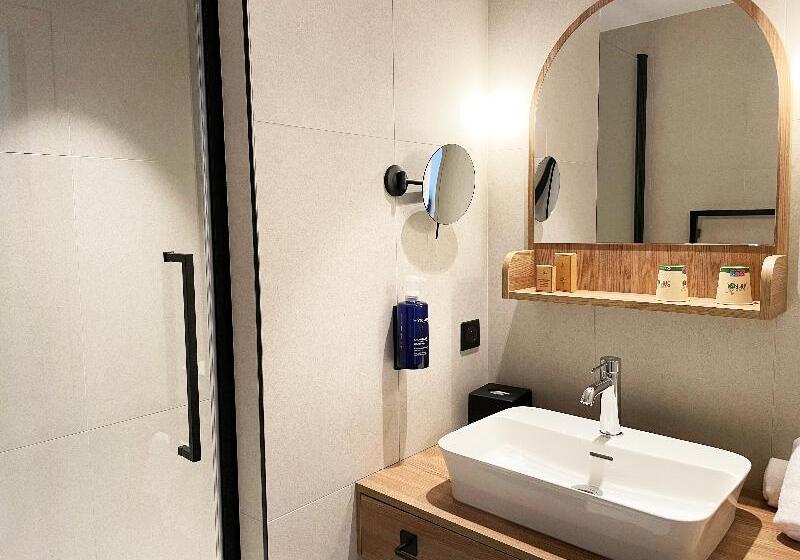هتل Emeria Dinard Thalasso Spa