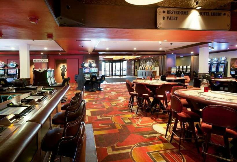هتل Golden Gate Casino