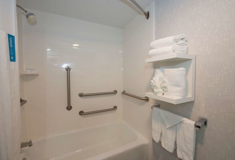 هتل Hampton Inn Southlake