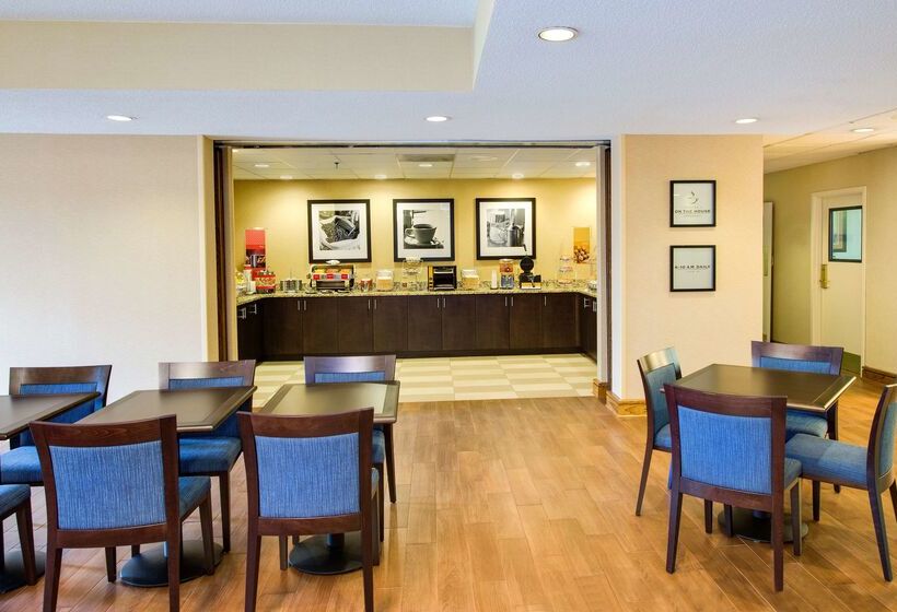 هتل Hampton Inn Southlake