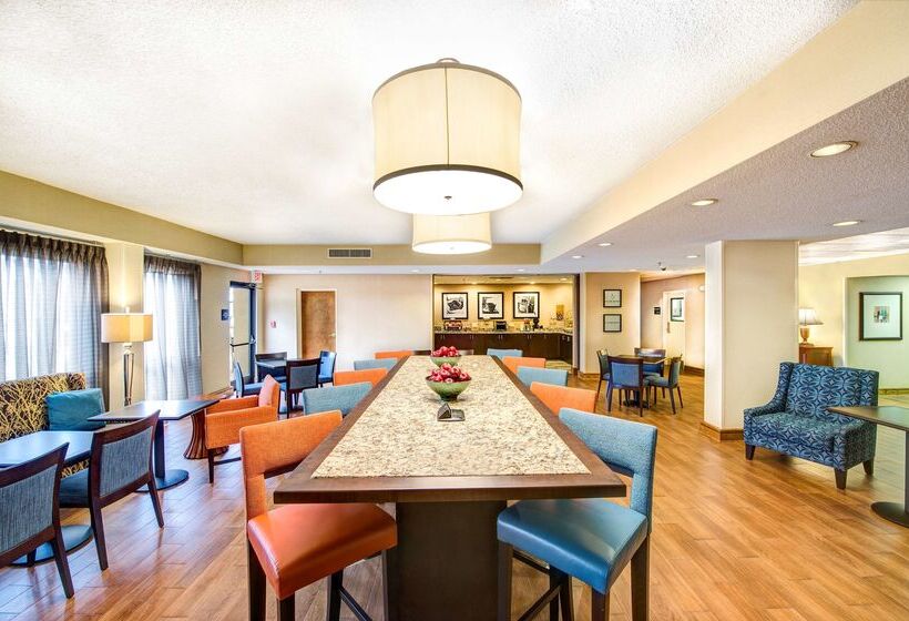 هتل Hampton Inn Southlake