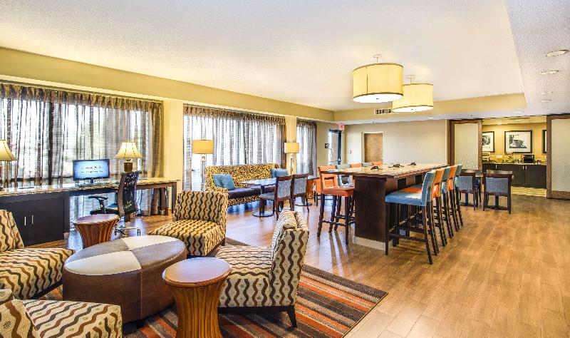 هتل Hampton Inn Southlake