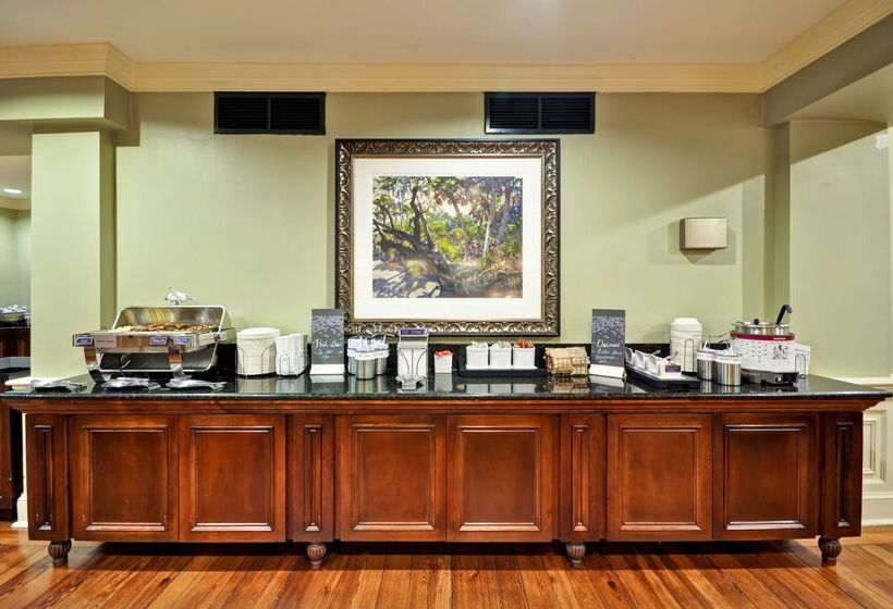 هتل Hampton Inn Charleston Historic District