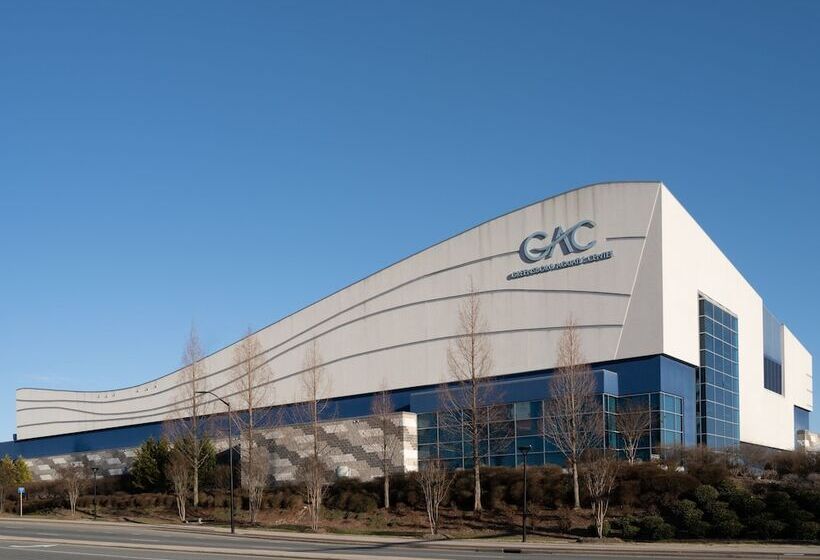 هتل Holiday Inn Express & Suites Greensboro   I 40 Atwendover, An Ihg