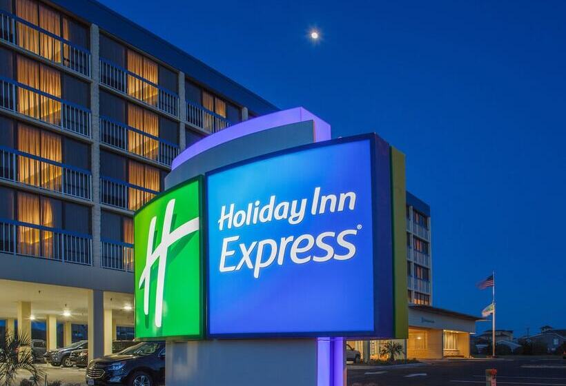 هتل Holiday Inn Express Nags Head Oceanfront