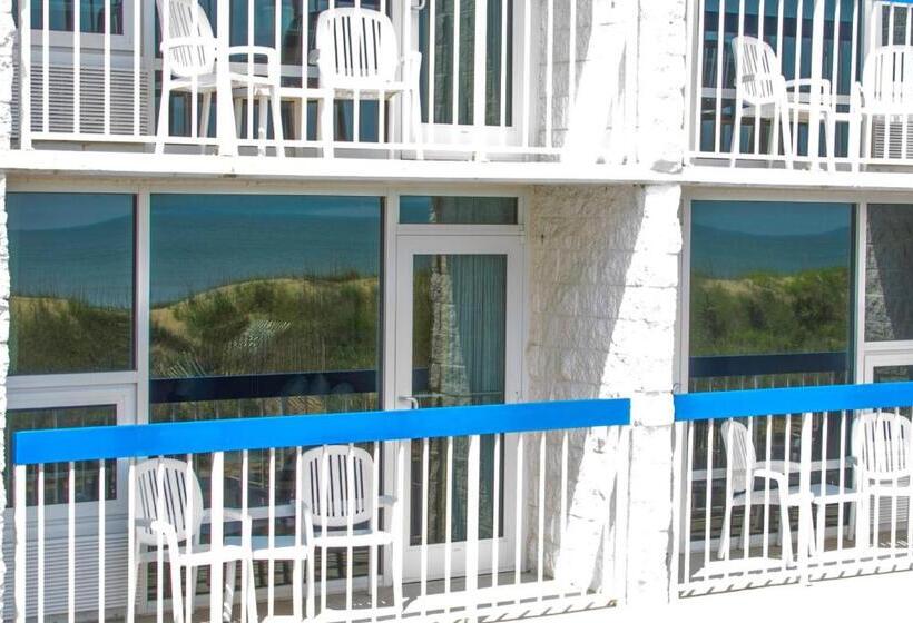هتل Holiday Inn Express Nags Head Oceanfront, An Ihg