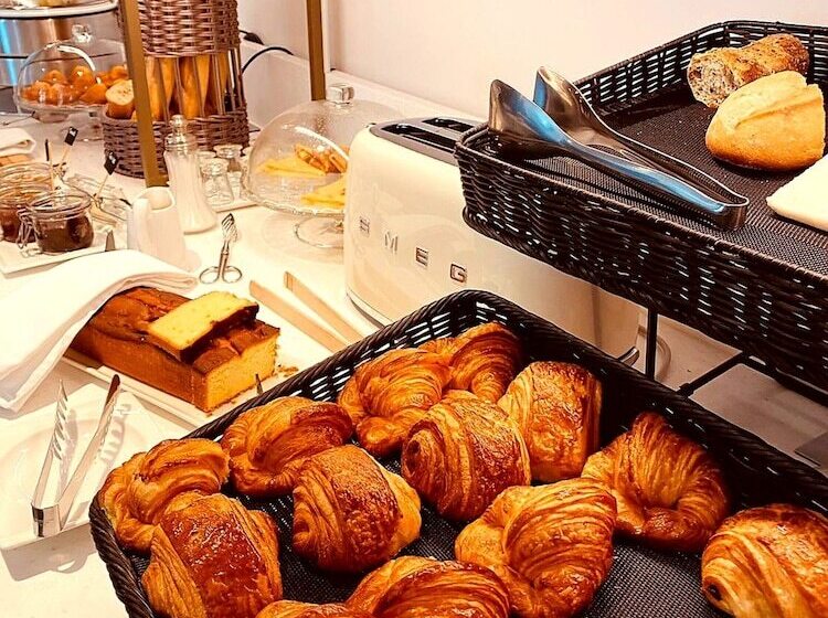 هتل Hostellerie Cèdre & Spa Beaune