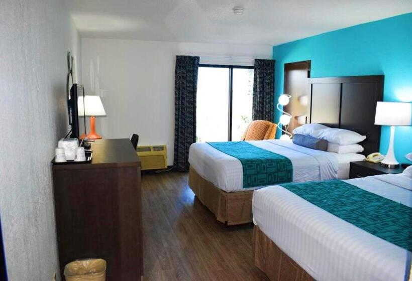 هتل Howard Johnson By Wyndham Beaufort/parris Island
