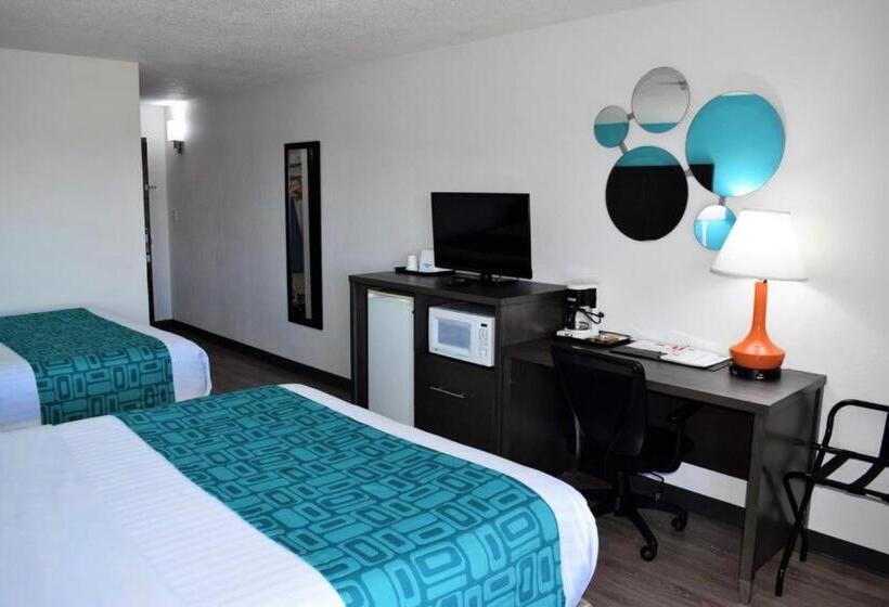 هتل Howard Johnson By Wyndham Beaufort/parris Island