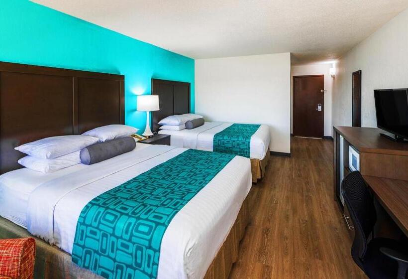 هتل Howard Johnson By Wyndham Beaufort/parris Island