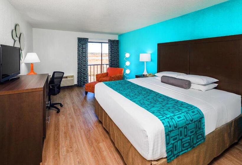هتل Howard Johnson By Wyndham Beaufort/parris Island