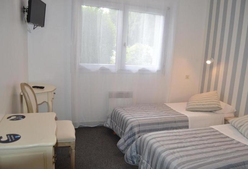 ホテル Hôtel Saint Pierre